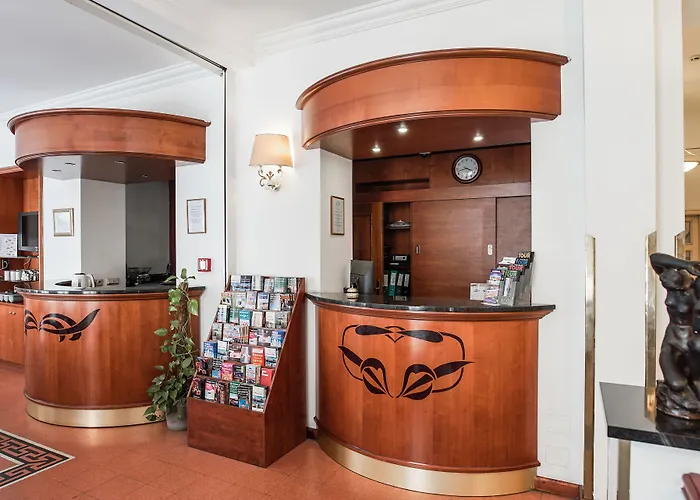 Tivoli Hotel 3*
