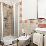 Tivoli 3*