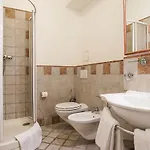 Tivoli Hotel 3*