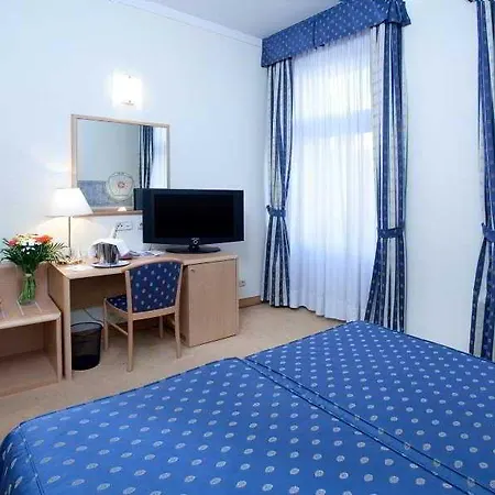 Szálloda Tivoli