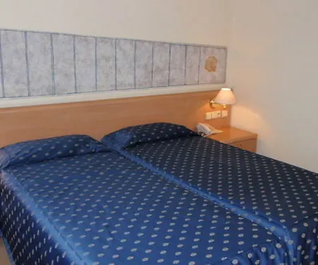 Tivoli 3* Prága