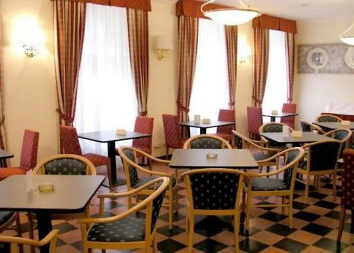 Tivoli Otel Prag
