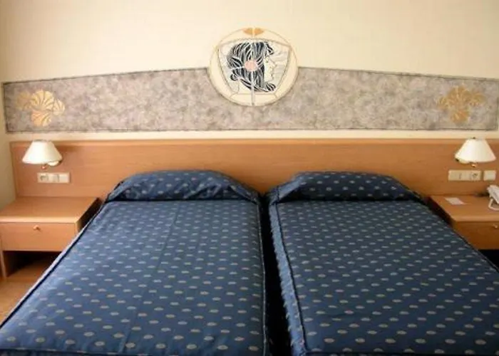 Tivoli Otel Prag