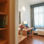 Tivoli 3*