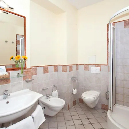 Hotell Tivoli Prag
