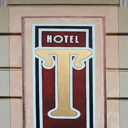 Tivoli 3*