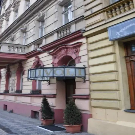 Отель Tivoli 3*